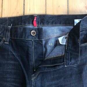 UNIQLO UJ T000 Stretch Jeans NWOT